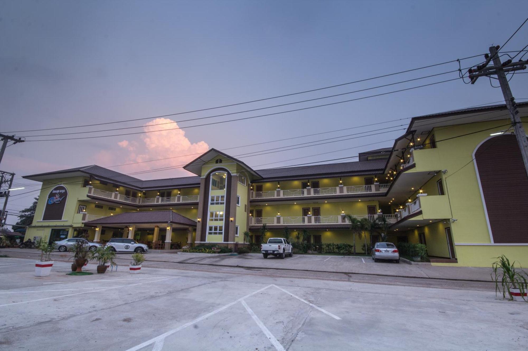 The Muk Lagoon Hotel Mukdahan Exterior foto