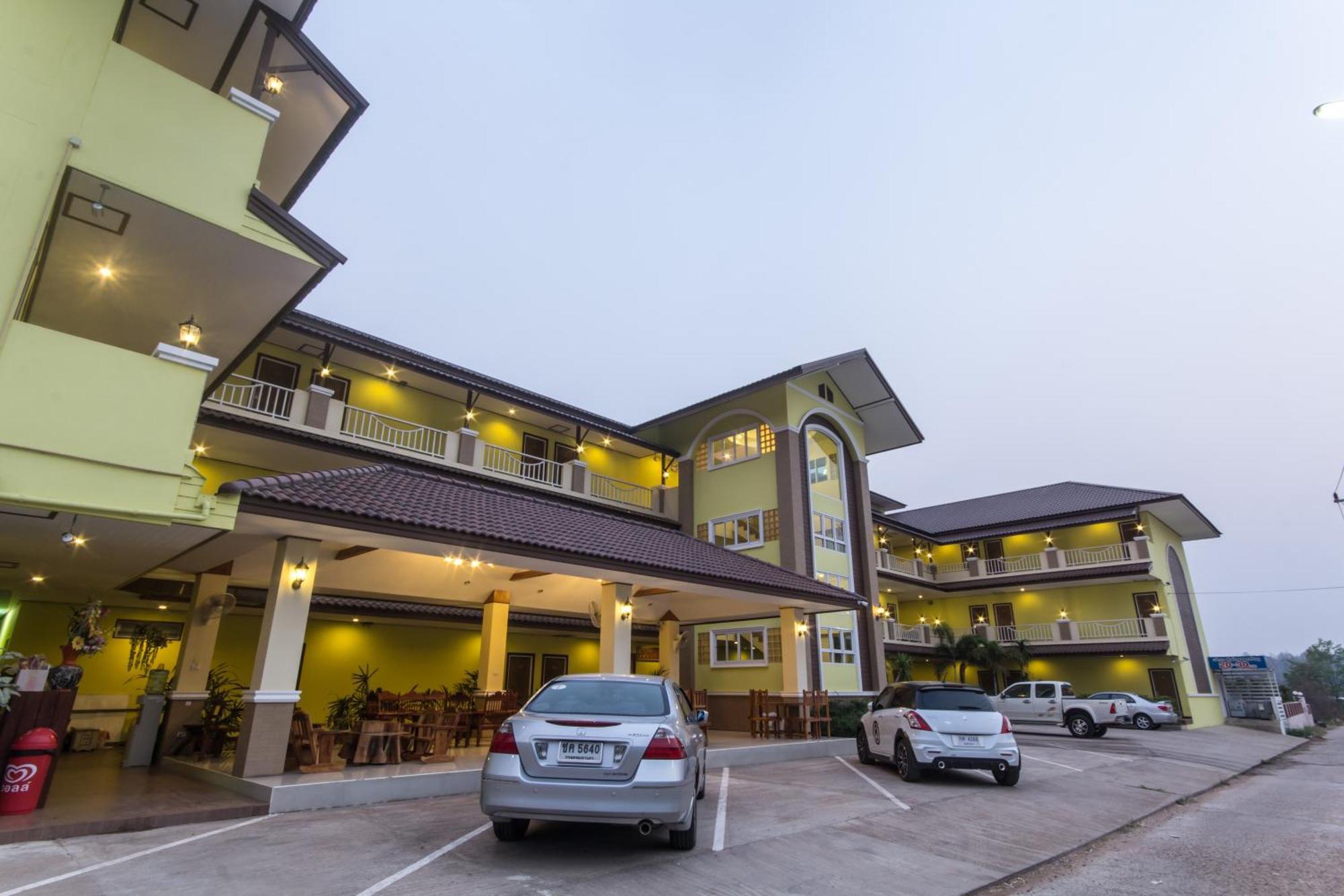 The Muk Lagoon Hotel Mukdahan Exterior foto